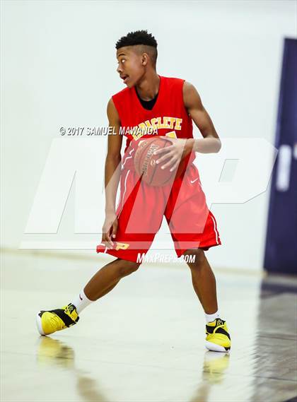 Thumbnail 1 in Brentwood School vs Paraclete photogallery.