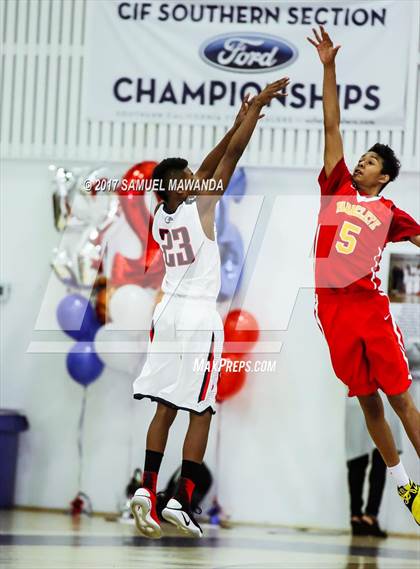 Thumbnail 2 in Brentwood School vs Paraclete photogallery.