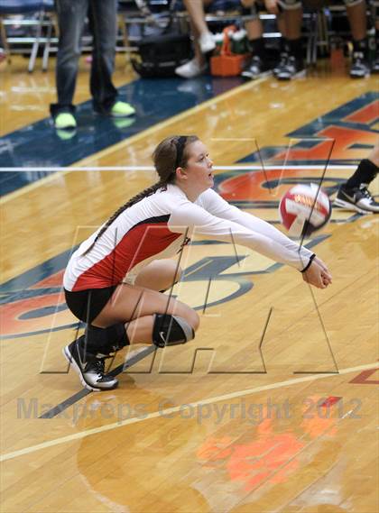 Thumbnail 3 in Creekview vs. Allen @ Allen's (Texas Open) photogallery.