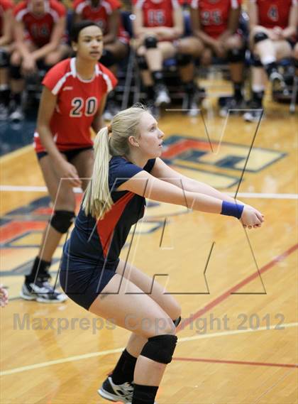 Thumbnail 3 in Creekview vs. Allen @ Allen's (Texas Open) photogallery.