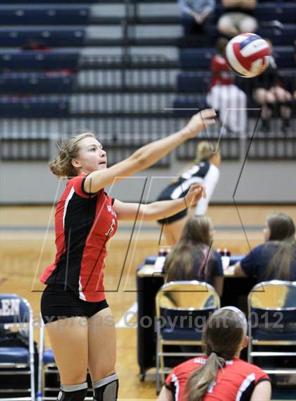 Thumbnail 3 in Creekview vs. Allen @ Allen's (Texas Open) photogallery.