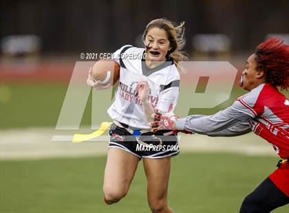 Thumbnail 3 in Hillgrove vs. Archer (GHSA Flag-Football 7A Semifinal) photogallery.