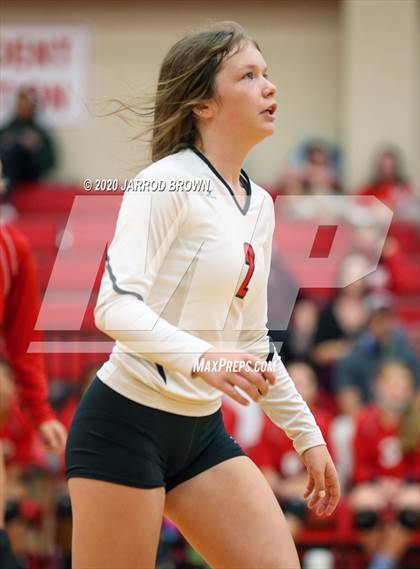 Thumbnail 1 in Bridge City vs. Lumberton photogallery.