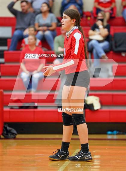 Thumbnail 1 in Bridge City vs. Lumberton photogallery.