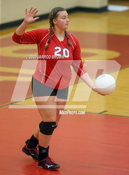 Thumbnail 2 in Bridge City vs. Lumberton photogallery.