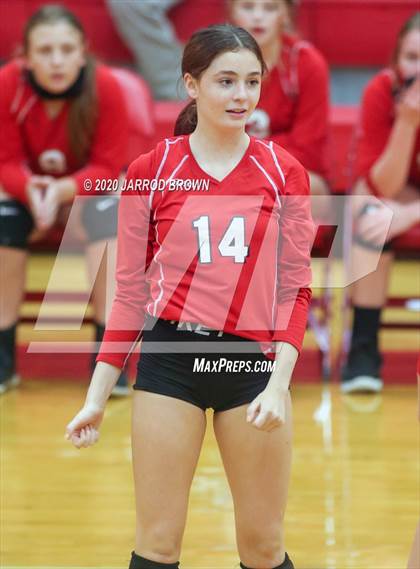 Thumbnail 2 in Bridge City vs. Lumberton photogallery.