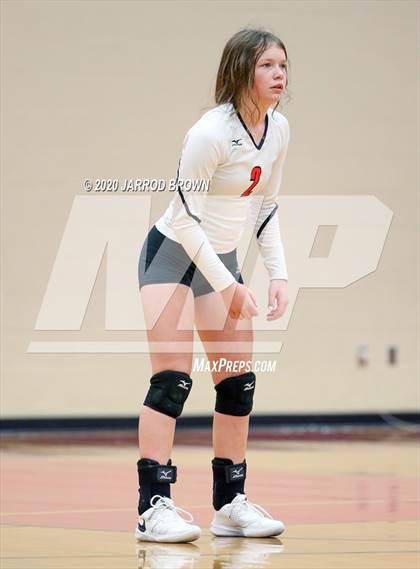 Thumbnail 2 in Bridge City vs. Lumberton photogallery.
