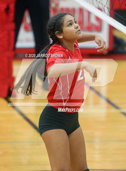 Thumbnail 2 in Bridge City vs. Lumberton photogallery.
