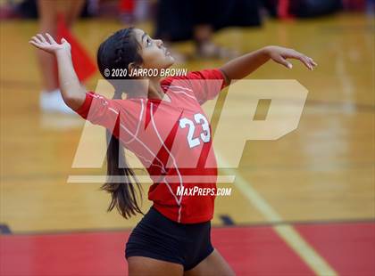 Thumbnail 2 in Bridge City vs. Lumberton photogallery.