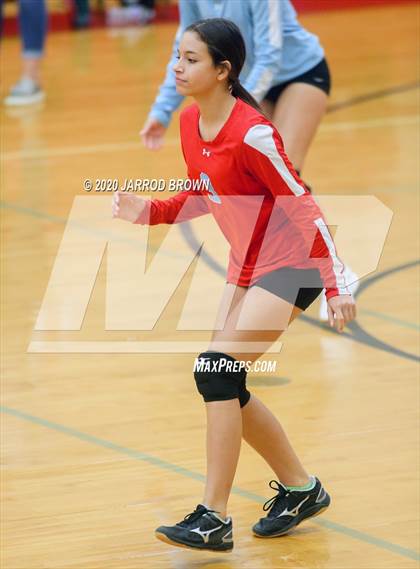 Thumbnail 2 in Bridge City vs. Lumberton photogallery.