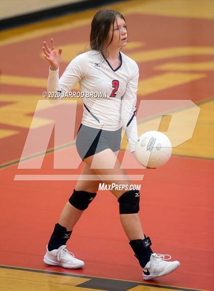 Thumbnail 2 in Bridge City vs. Lumberton photogallery.