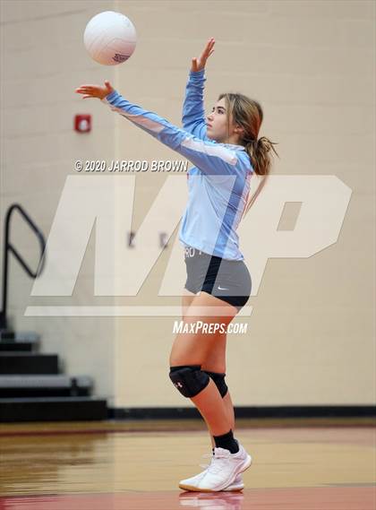 Thumbnail 2 in Bridge City vs. Lumberton photogallery.