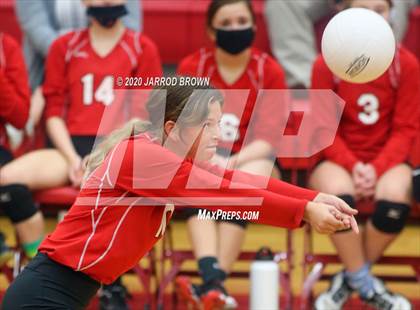 Thumbnail 3 in Bridge City vs. Lumberton photogallery.