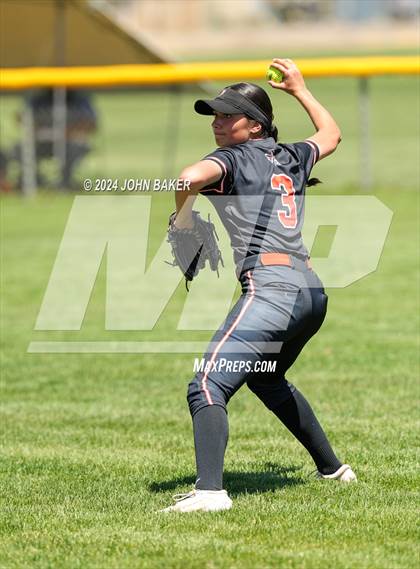 Thumbnail 2 in Boulder City vs. Fernley (NIAA 3A State Winners Semifinal) photogallery.