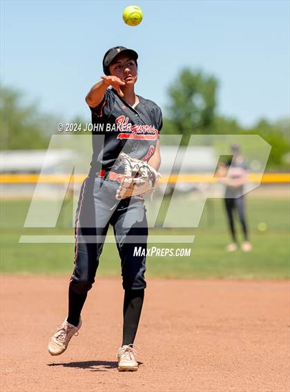 Thumbnail 3 in Boulder City vs. Fernley (NIAA 3A State Winners Semifinal) photogallery.