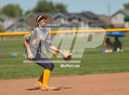 Thumbnail 3 in Boulder City vs. Fernley (NIAA 3A State Winners Semifinal) photogallery.