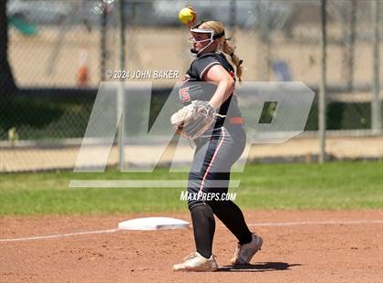 Thumbnail 1 in Boulder City vs. Fernley (NIAA 3A State Winners Semifinal) photogallery.