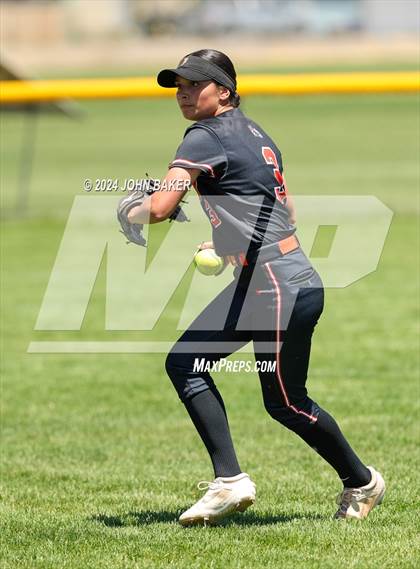 Thumbnail 1 in Boulder City vs. Fernley (NIAA 3A State Winners Semifinal) photogallery.