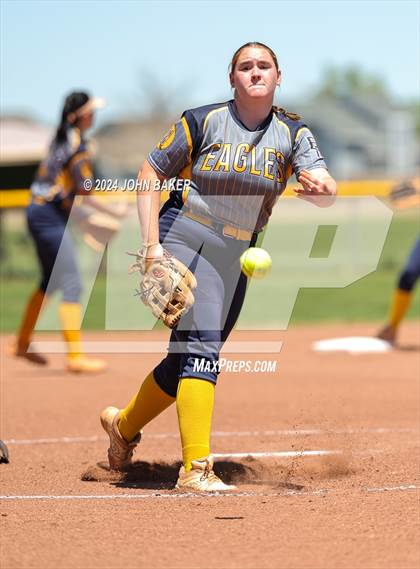 Thumbnail 1 in Boulder City vs. Fernley (NIAA 3A State Winners Semifinal) photogallery.