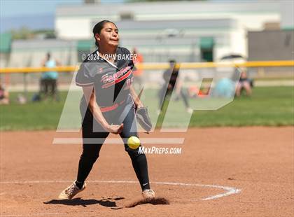 Thumbnail 1 in Boulder City vs. Fernley (NIAA 3A State Winners Semifinal) photogallery.