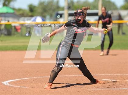 Thumbnail 2 in Boulder City vs. Fernley (NIAA 3A State Winners Semifinal) photogallery.