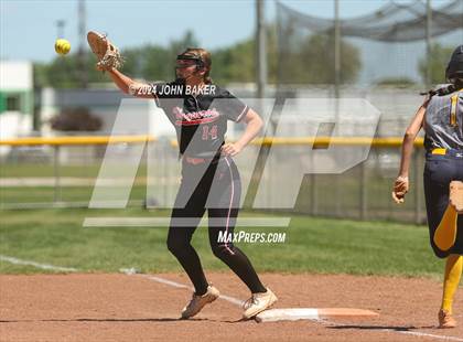 Thumbnail 3 in Boulder City vs. Fernley (NIAA 3A State Winners Semifinal) photogallery.
