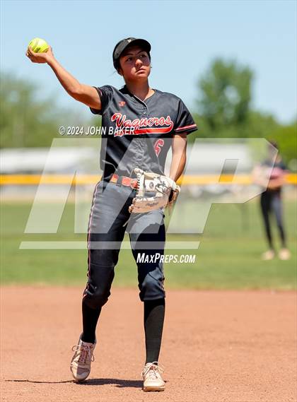 Thumbnail 2 in Boulder City vs. Fernley (NIAA 3A State Winners Semifinal) photogallery.