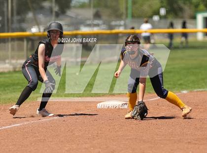 Thumbnail 3 in Boulder City vs. Fernley (NIAA 3A State Winners Semifinal) photogallery.