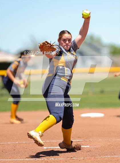 Thumbnail 1 in Boulder City vs. Fernley (NIAA 3A State Winners Semifinal) photogallery.