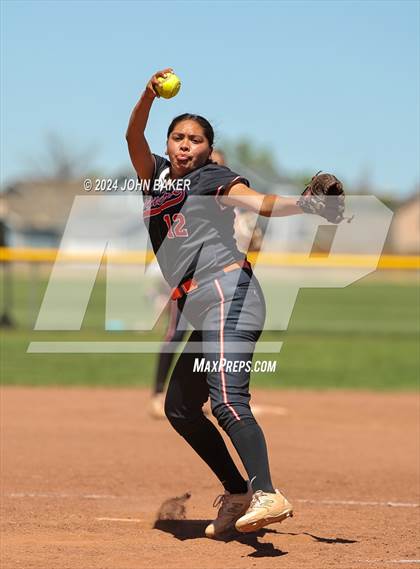 Thumbnail 3 in Boulder City vs. Fernley (NIAA 3A State Winners Semifinal) photogallery.