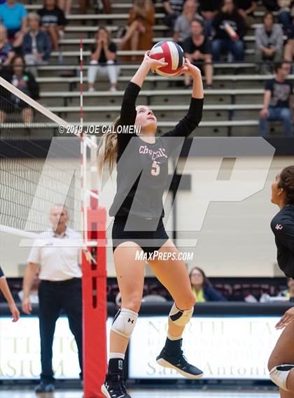 Thumbnail 3 in Churchill vs Johnson photogallery.