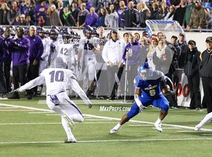 Thumbnail 1 in North Little Rock vs. Fayetteville (AAA 7A Final) photogallery.