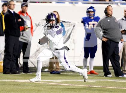 Thumbnail 1 in North Little Rock vs. Fayetteville (AAA 7A Final) photogallery.
