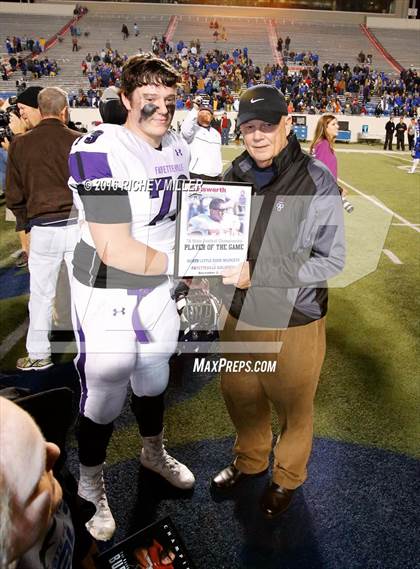 Thumbnail 2 in North Little Rock vs. Fayetteville (AAA 7A Final) photogallery.