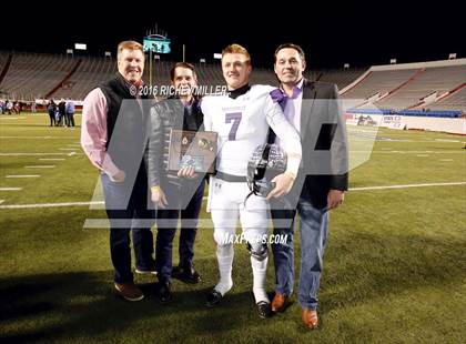 Thumbnail 2 in North Little Rock vs. Fayetteville (AAA 7A Final) photogallery.
