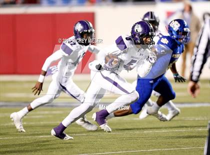 Thumbnail 3 in North Little Rock vs. Fayetteville (AAA 7A Final) photogallery.
