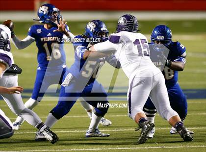 Thumbnail 2 in North Little Rock vs. Fayetteville (AAA 7A Final) photogallery.