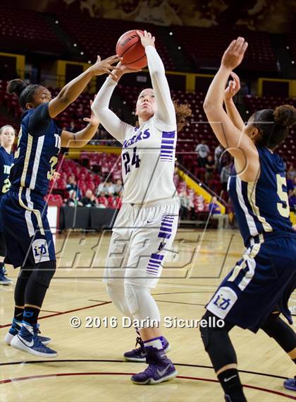 Thumbnail 1 in Desert Vista vs. Millennium (AIA Division 1 Quarterfinal)  photogallery.