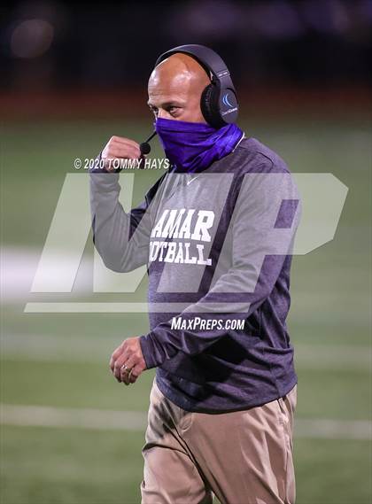 Thumbnail 2 in Grand Prairie @ Lamar photogallery.