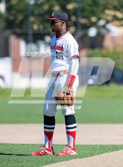 Thumbnail 1 in Washington Heights Expeditionary vs. Van Arsdale (PSAL Section 12 AA Round 1) photogallery.