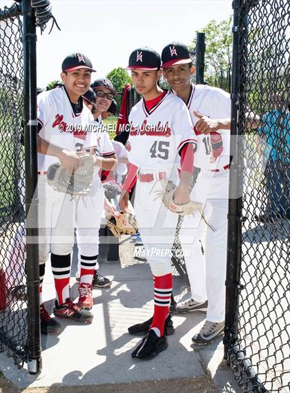 Thumbnail 2 in Washington Heights Expeditionary vs. Van Arsdale (PSAL Section 12 AA Round 1) photogallery.