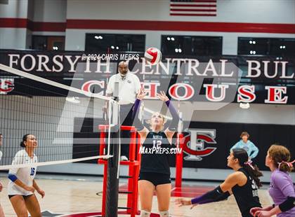Thumbnail 1 in Chattahoochee vs. North Forsyth photogallery.