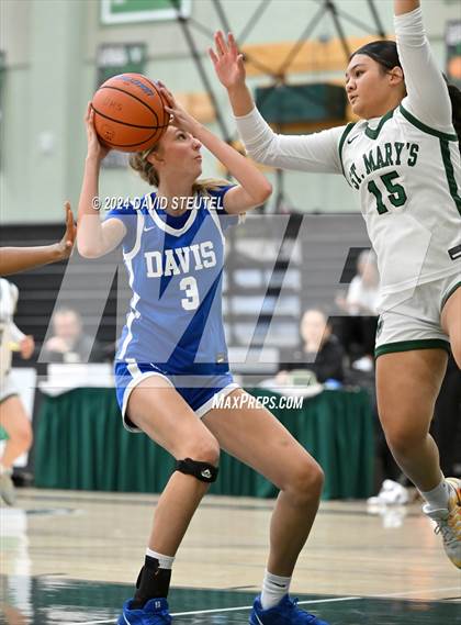 Thumbnail 3 in Davis Sr. vs. St. Mary's (Steve Cauchi Ram Jam) photogallery.