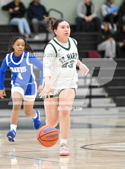 Thumbnail 2 in Davis Sr. vs. St. Mary's (Steve Cauchi Ram Jam) photogallery.