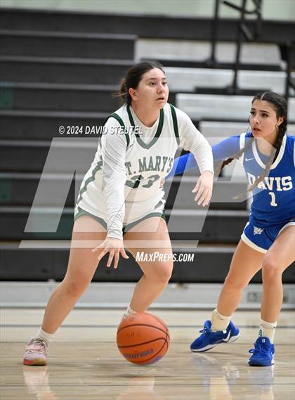 Thumbnail 2 in Davis Sr. vs. St. Mary's (Steve Cauchi Ram Jam) photogallery.