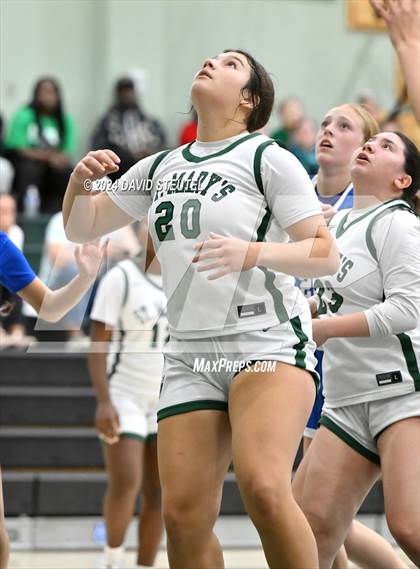 Thumbnail 1 in Davis Sr. vs. St. Mary's (Steve Cauchi Ram Jam) photogallery.