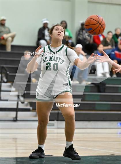 Thumbnail 3 in Davis Sr. vs. St. Mary's (Steve Cauchi Ram Jam) photogallery.