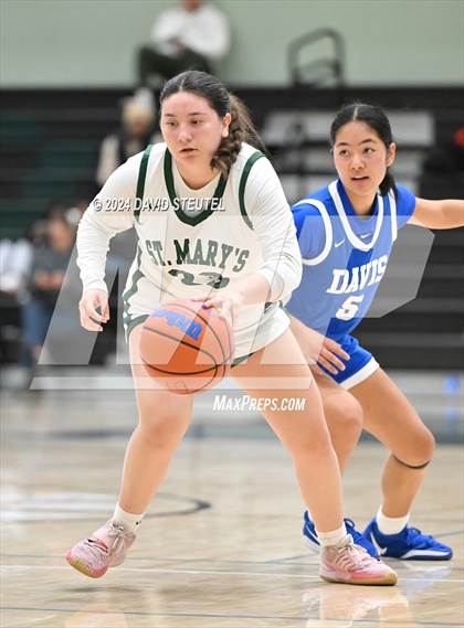 Thumbnail 3 in Davis Sr. vs. St. Mary's (Steve Cauchi Ram Jam) photogallery.