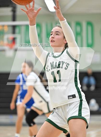 Thumbnail 1 in Davis Sr. vs. St. Mary's (Steve Cauchi Ram Jam) photogallery.