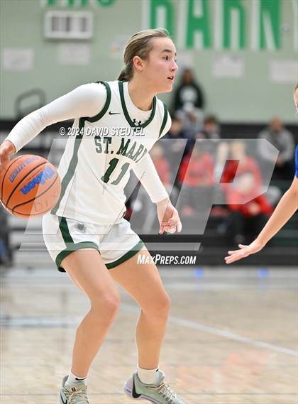 Thumbnail 2 in Davis Sr. vs. St. Mary's (Steve Cauchi Ram Jam) photogallery.